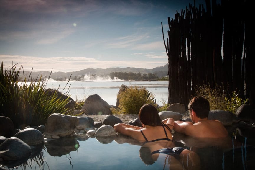 Top 10 Romantic Destinations and Activities in New Zealand for Couples